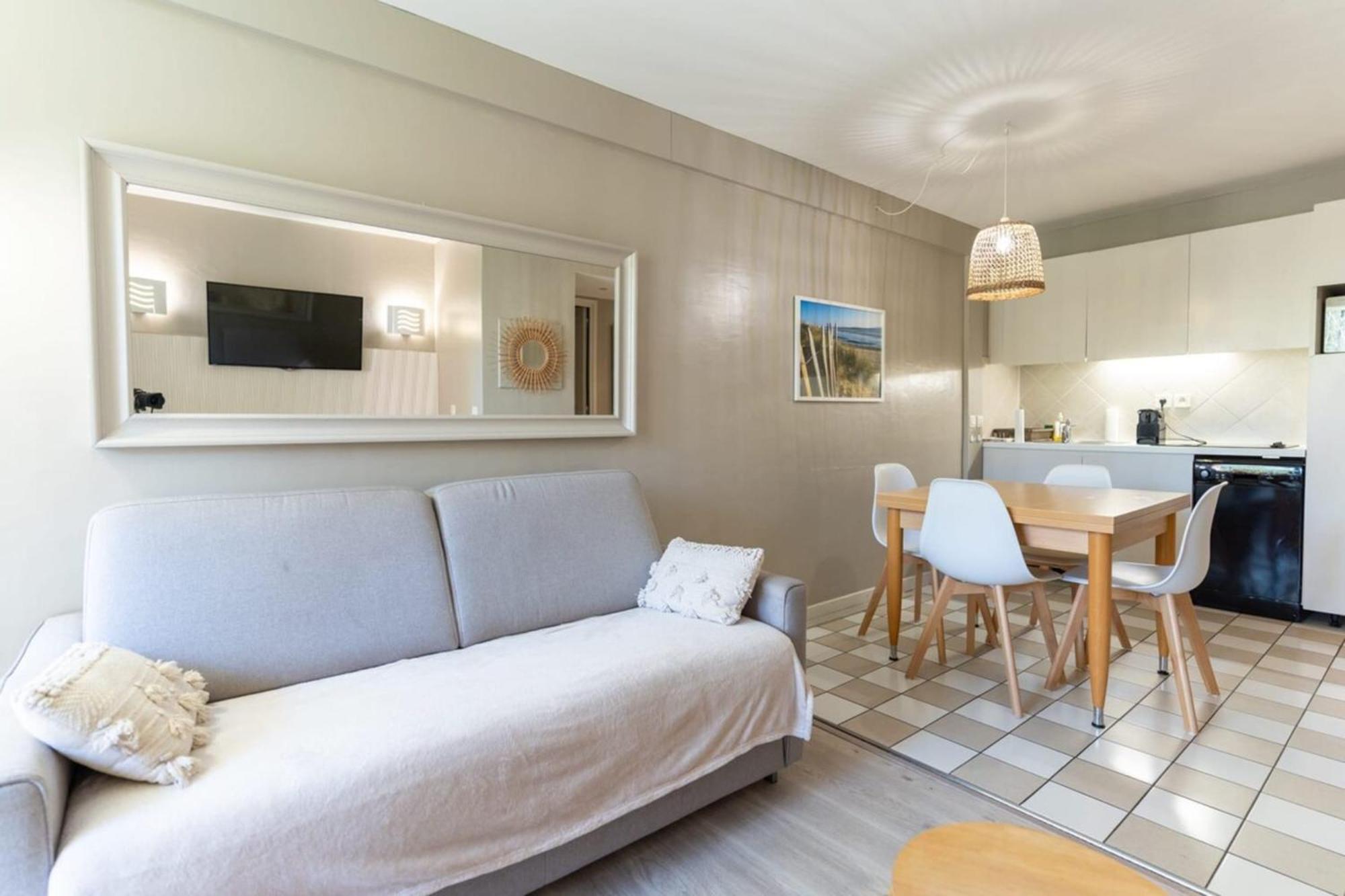Beautiful Flat With Swimming Pool Tennis Court And Free Parking 117 Le Touquet Bagian luar foto